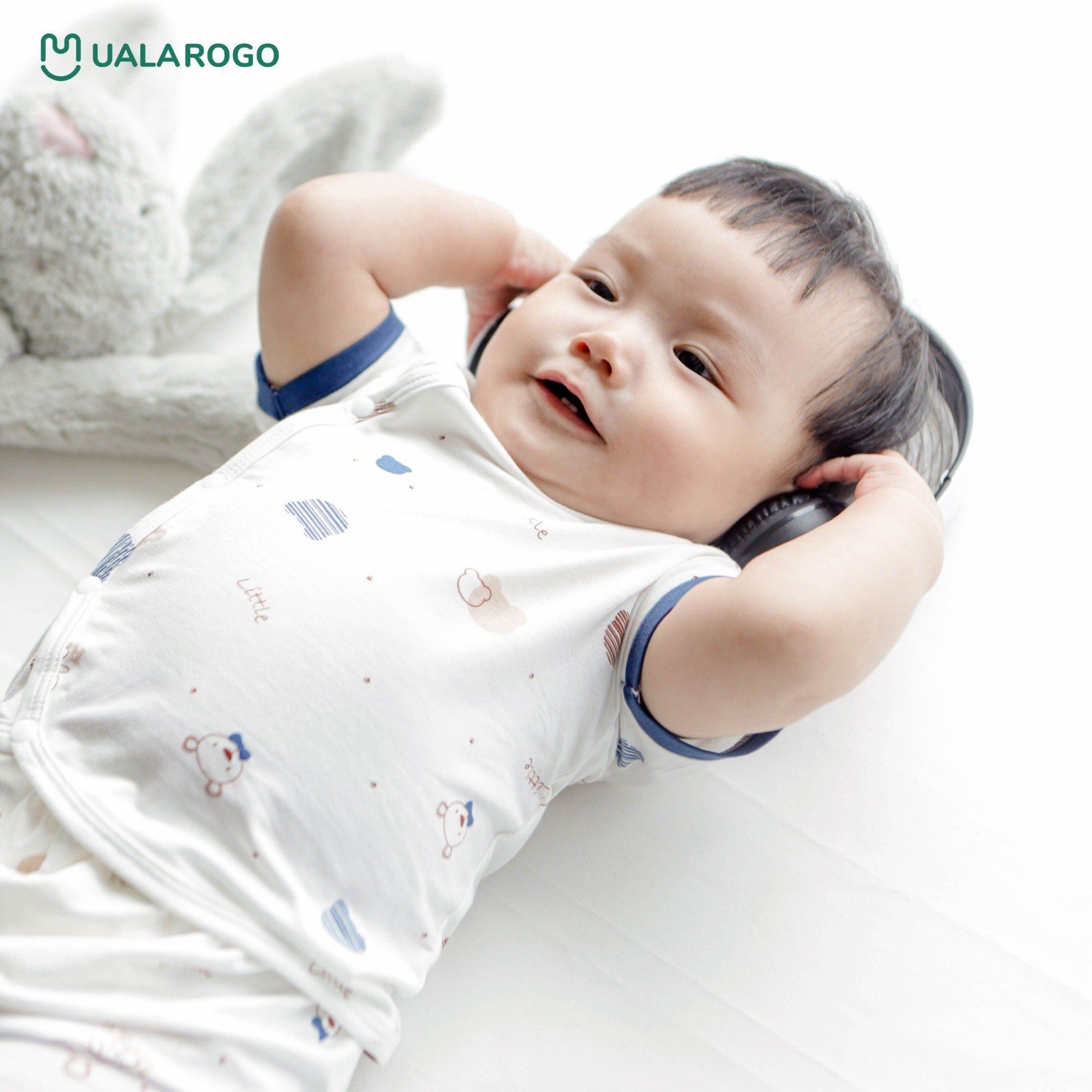 Bộ Cộc Tay Cài Chéo Gấu Ba Màu UR 2137