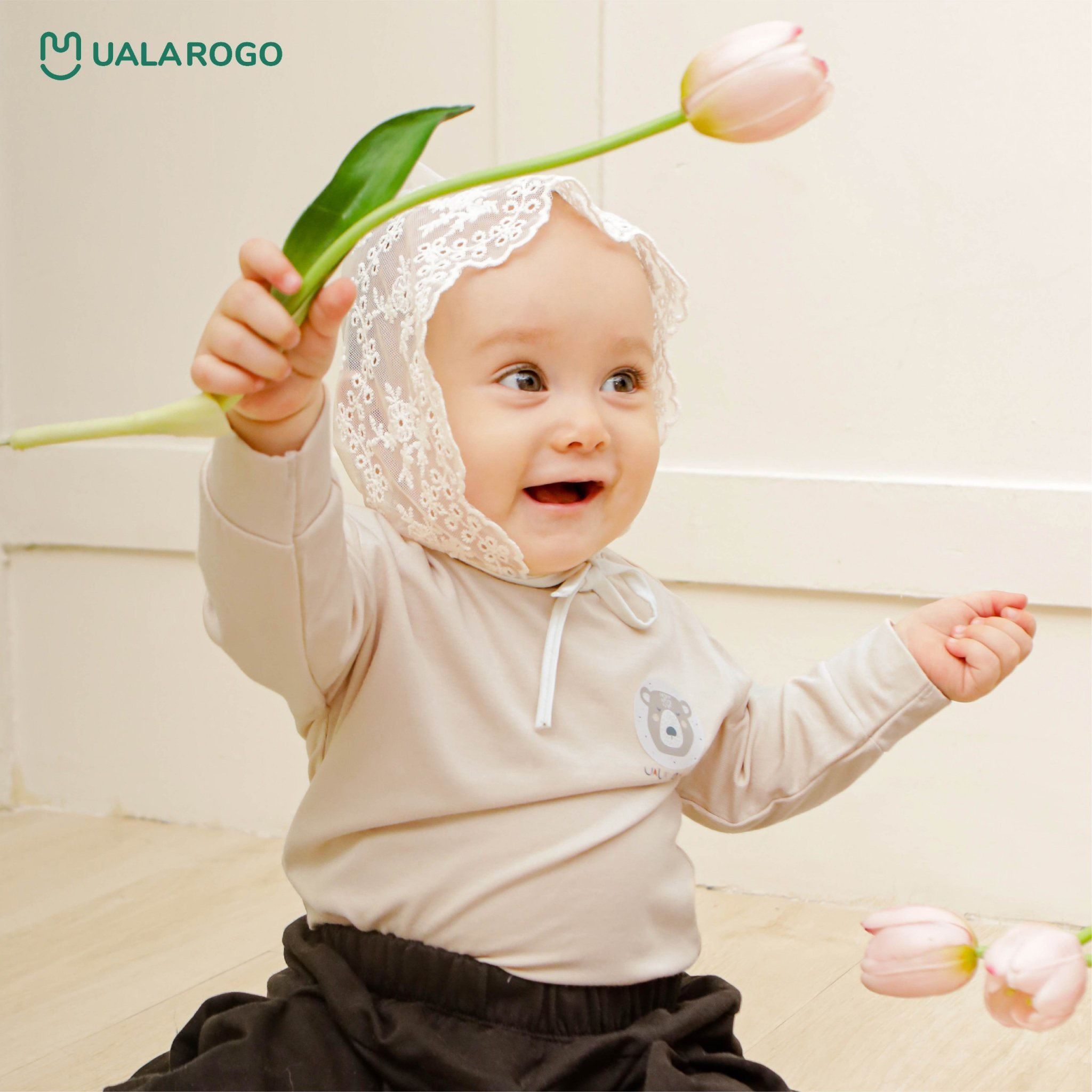 Áo Giữ Nhiệt Cổ Lọ UR 2359