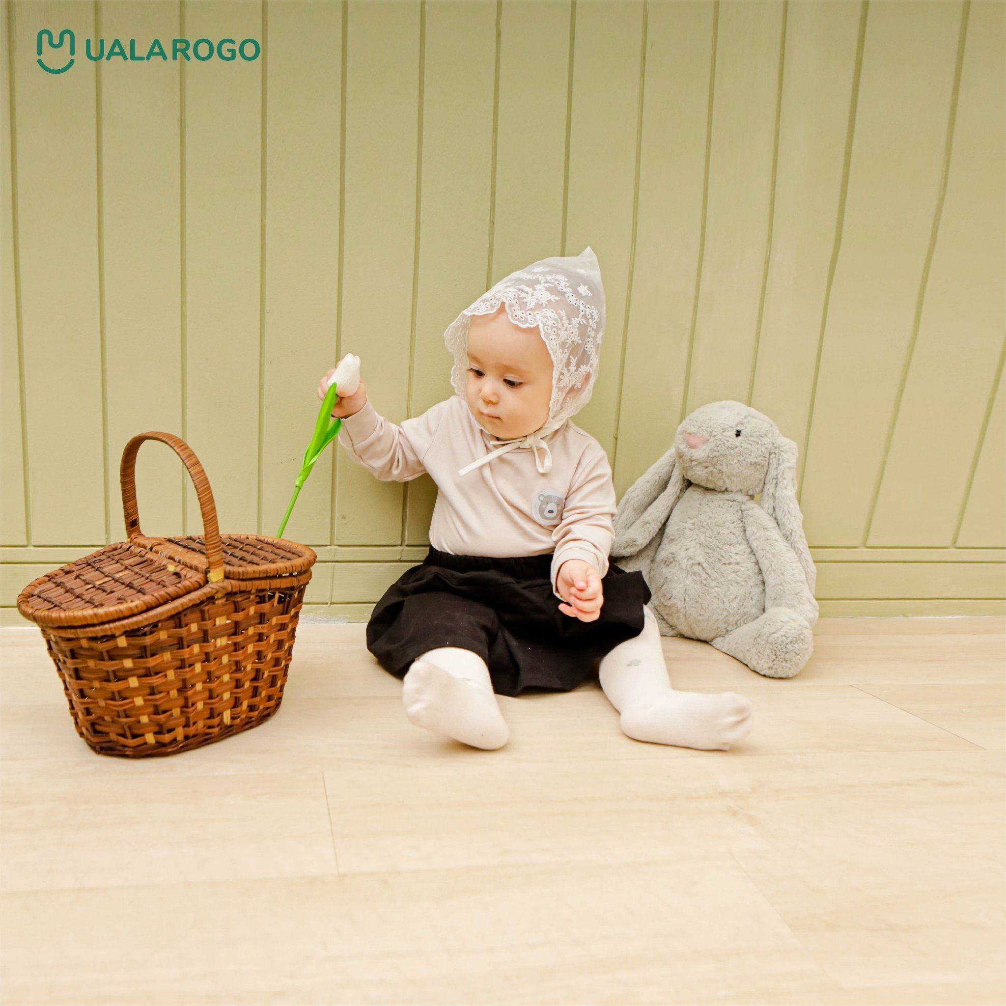 Áo Giữ Nhiệt Cổ Lọ UR 2359