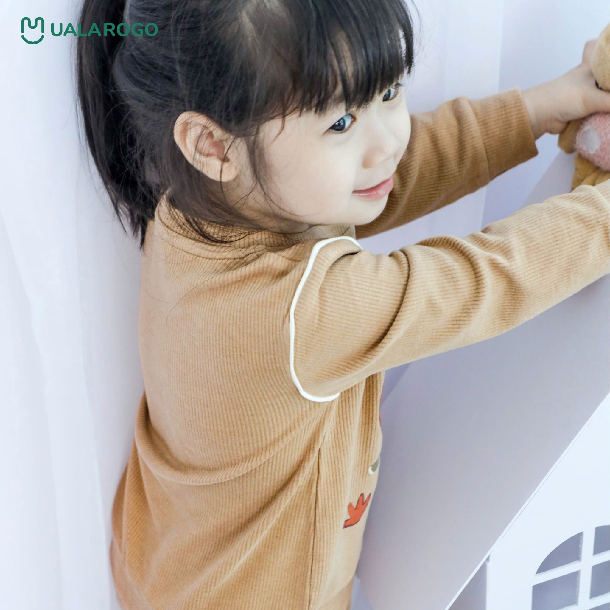 Bộ Dài Tay Nỉ Tăm Cho Bé UR 3810