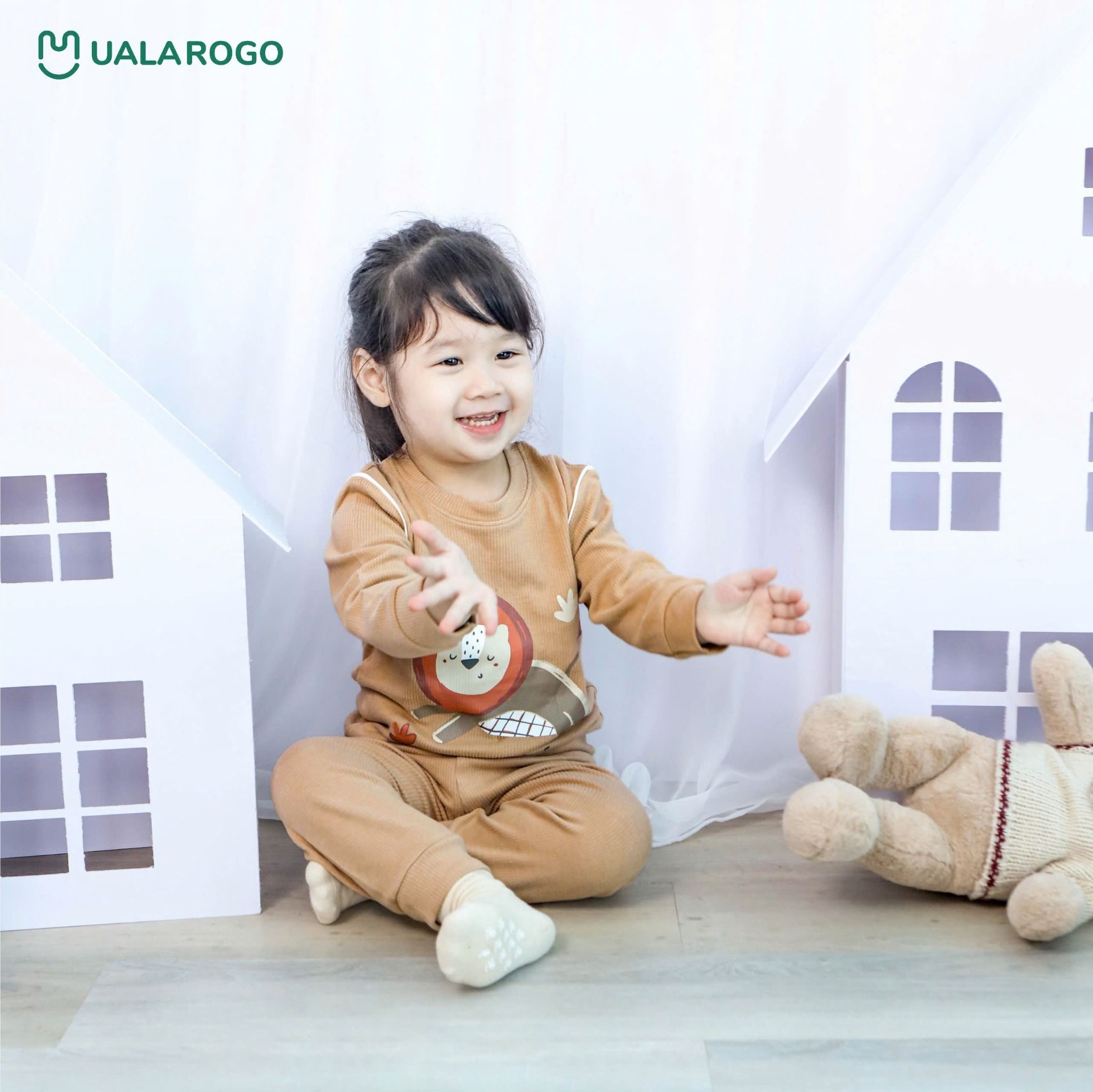 Bộ Dài Tay Nỉ Tăm Cho Bé UR 3810
