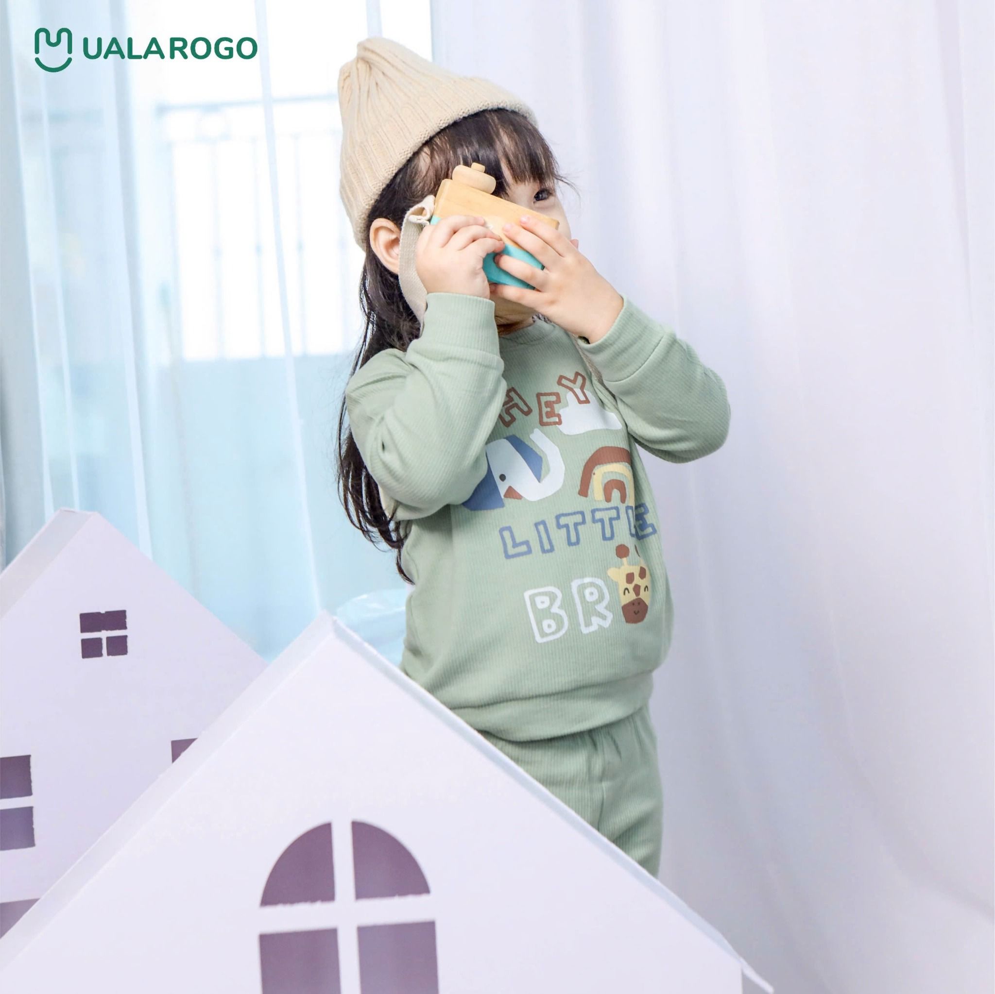 Bộ Dài Tay Nỉ Tăm Cho Bé UR 3810