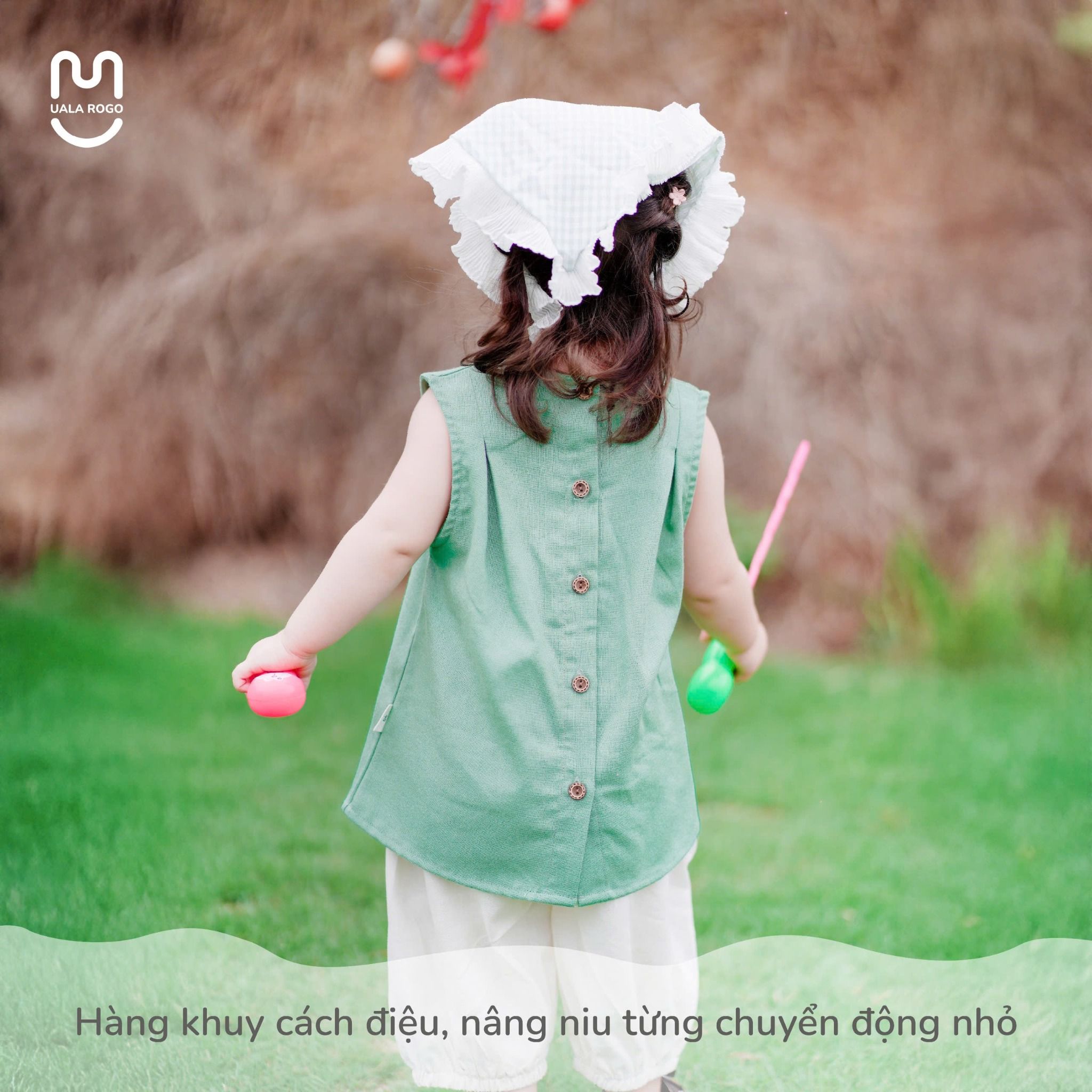 Bộ Sát Nách Linen Bé Gái UR 3863
