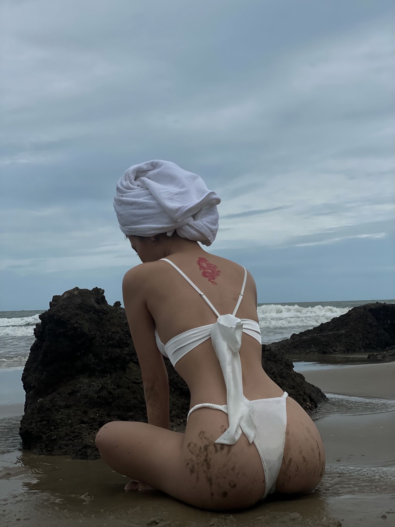 Áo Bra Petty Brawee Satin Trắng - Dara