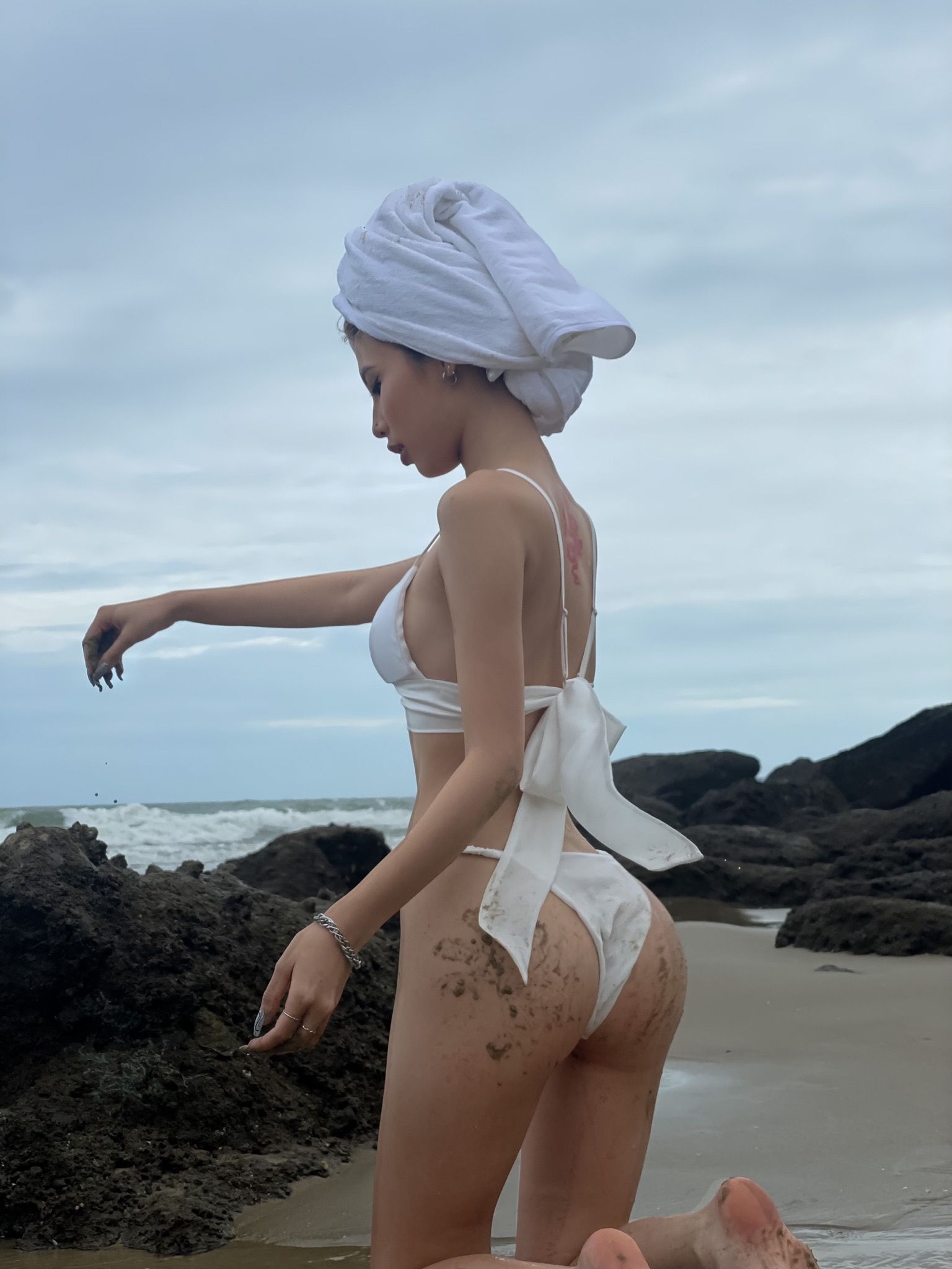 Áo Bra Petty Brawee Satin Trắng - Dara
