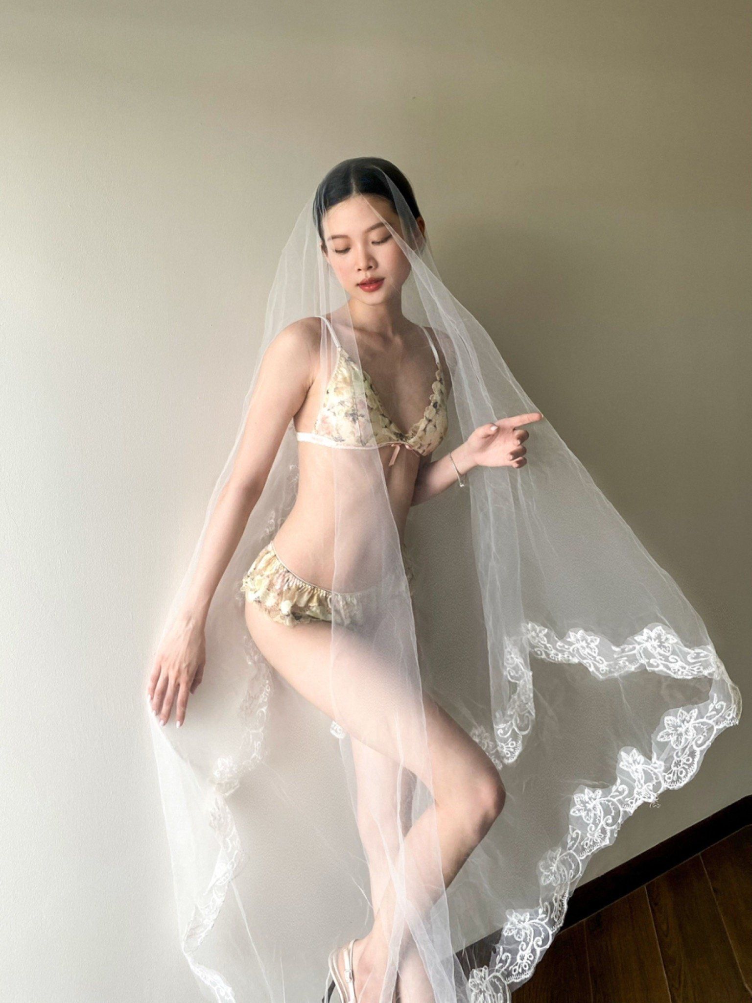 Nicolette - Set Đồ Lót Petty Brawee Hoa Phối Hoạ Tiết