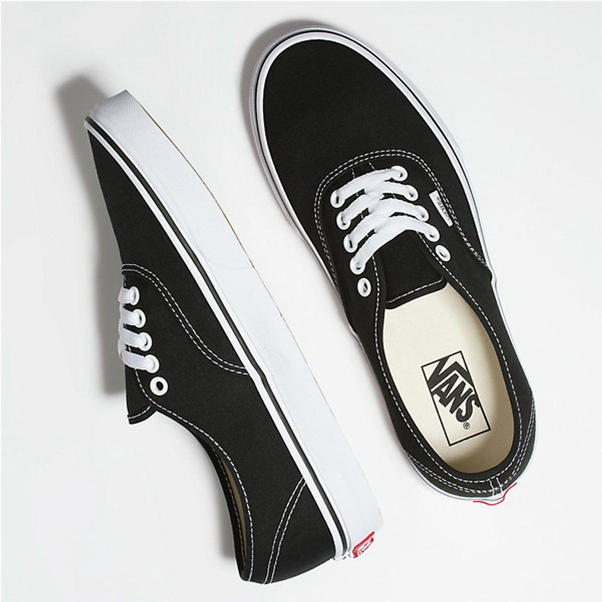 000EE3BLK - Vans Authentic Black