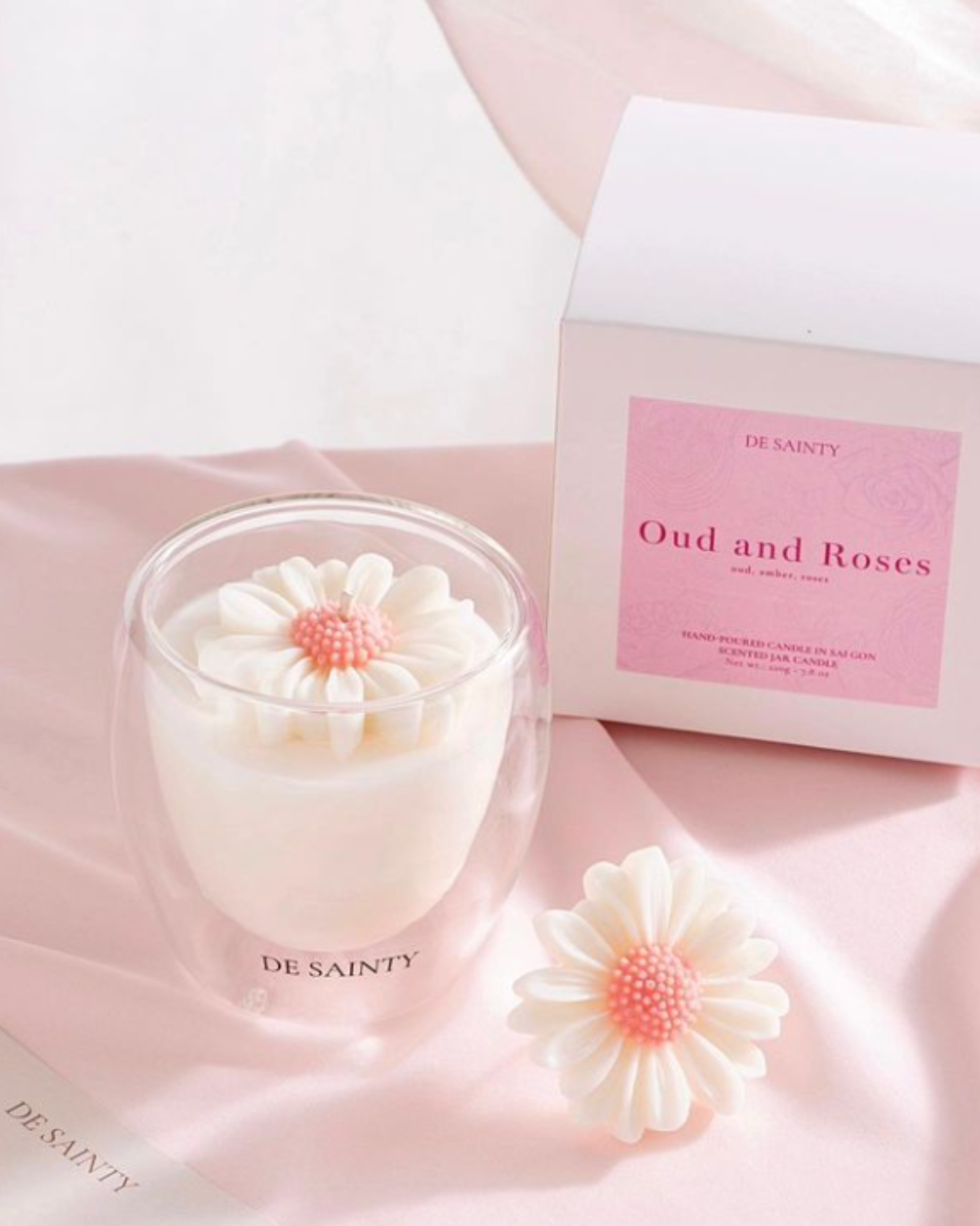  Oud and Roses Glass Candle 