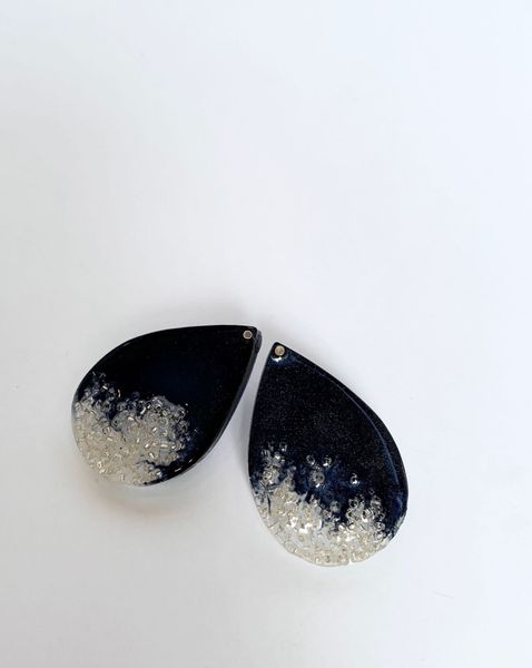  Arya Teardrop Earrings 