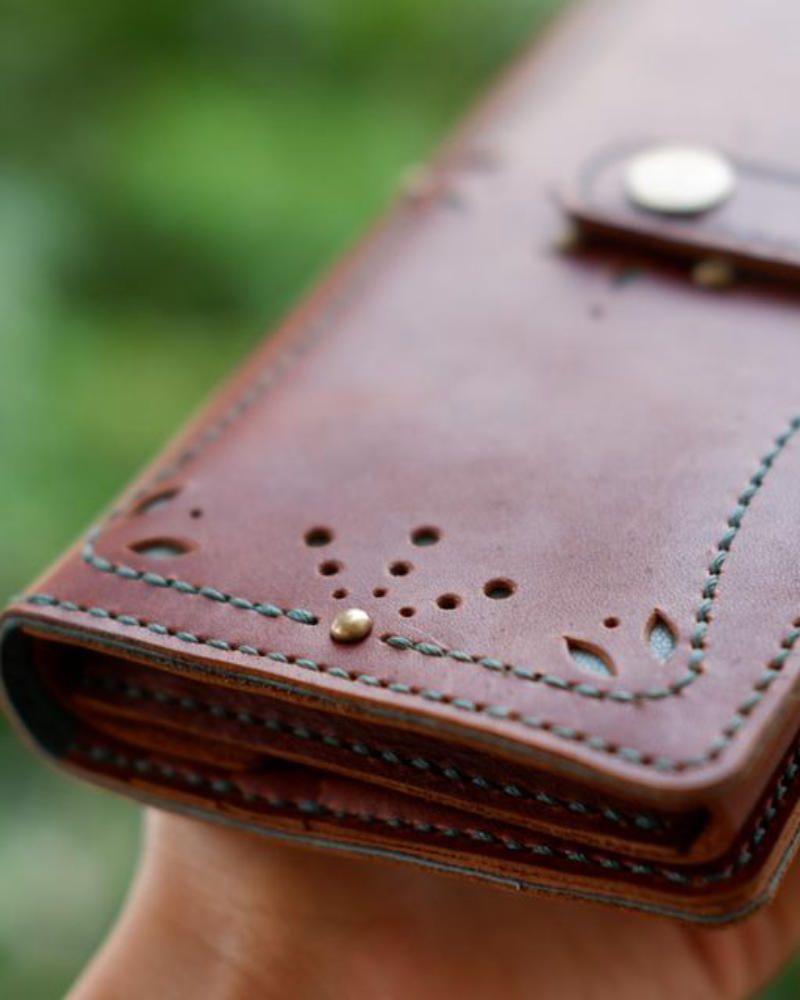 Long Wallet Decor