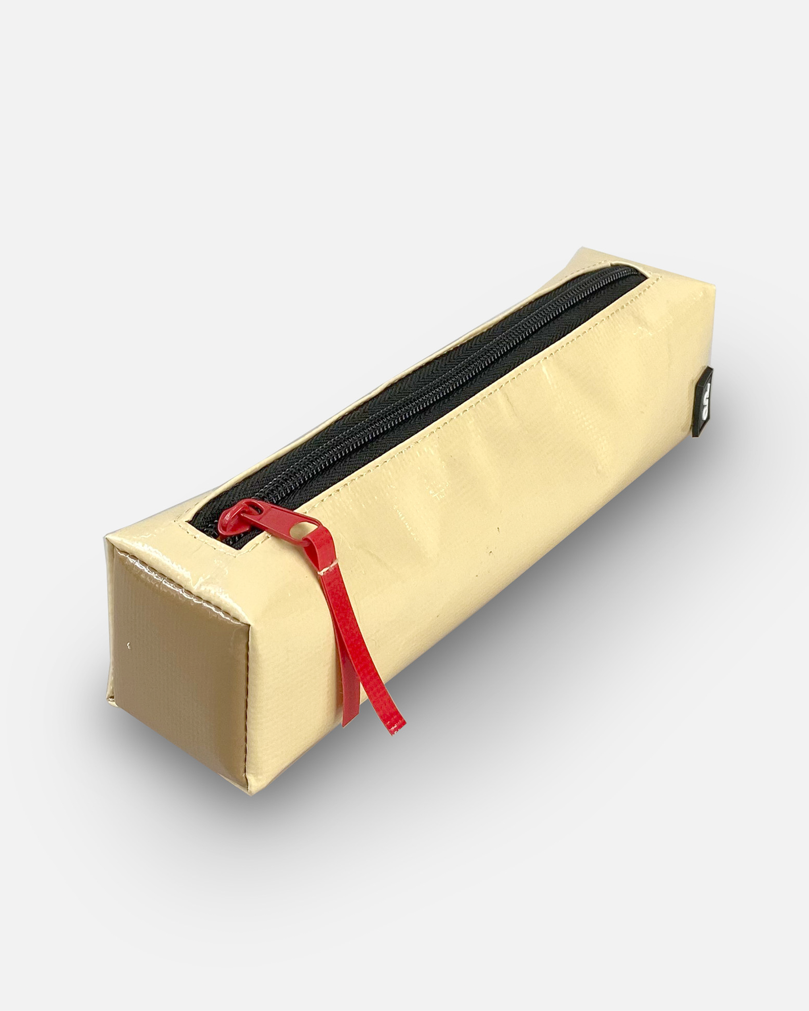 Used Tarp Pencil Case Chì Da 01