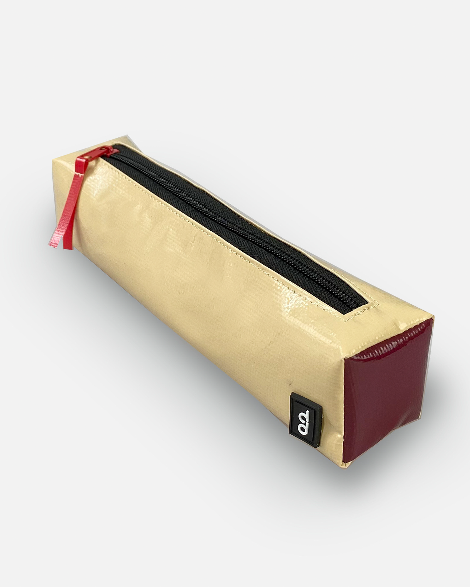 Used Tarp Pencil Case Chì Da 01