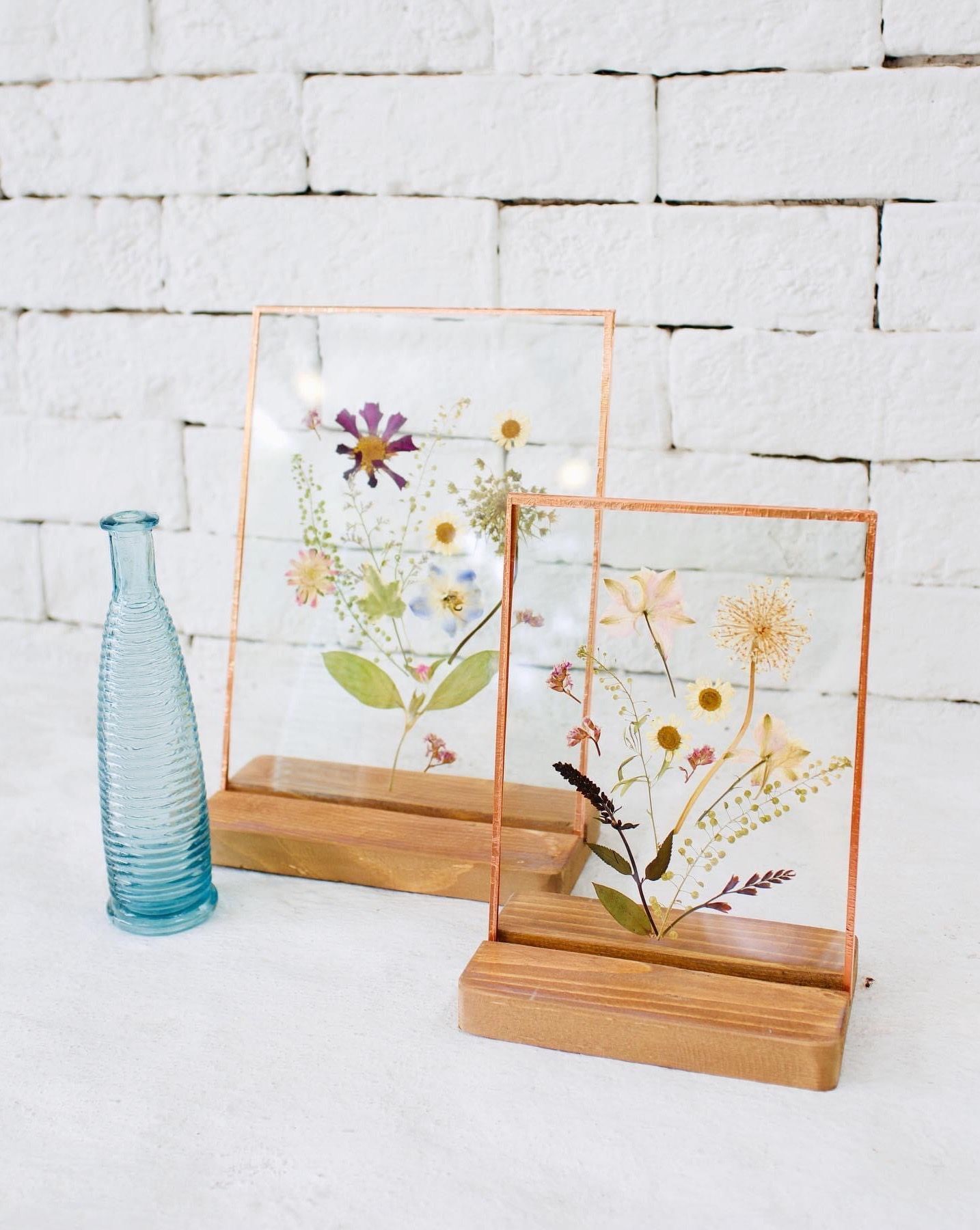  Solace Dried Flower Frame with Holder 