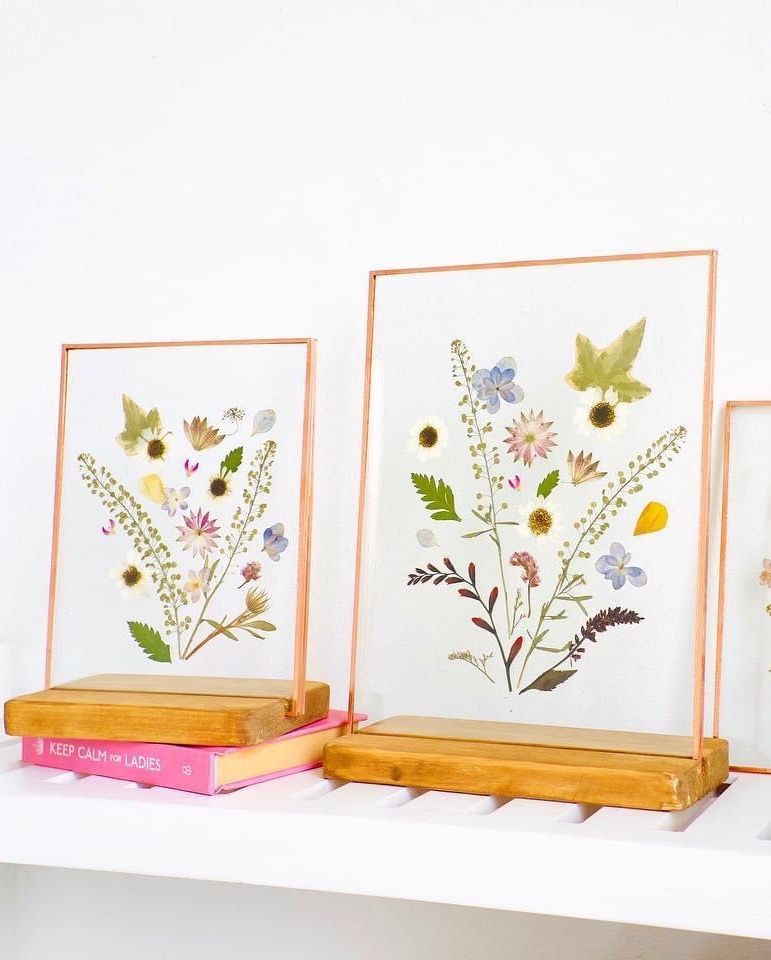 Solace Dried Flower Frame with Holder