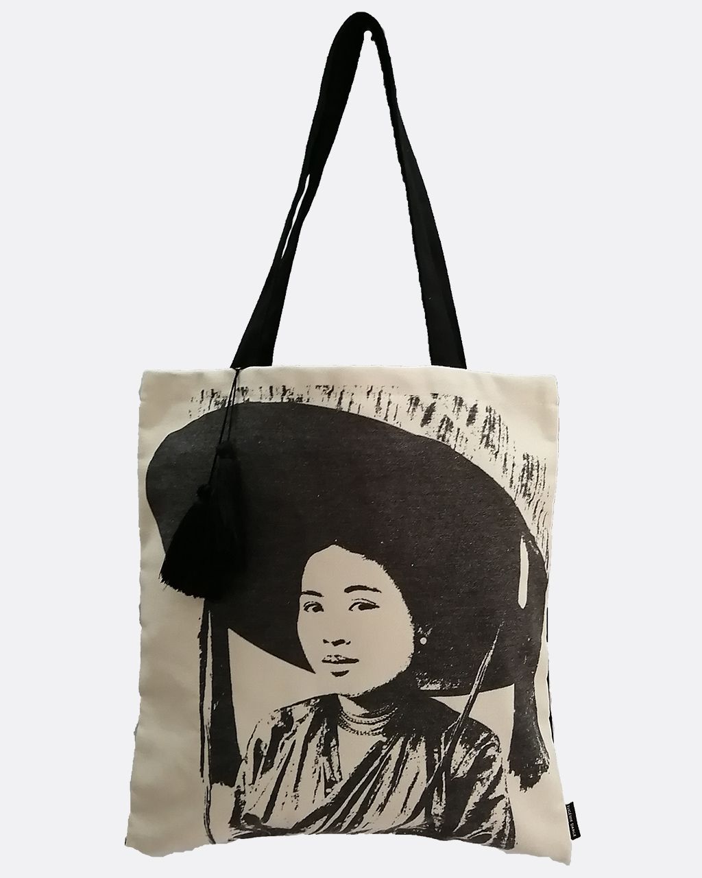 Portrait Bag B&W Miss Anh