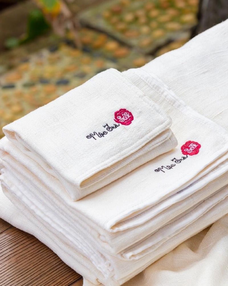 Small Silk Towel