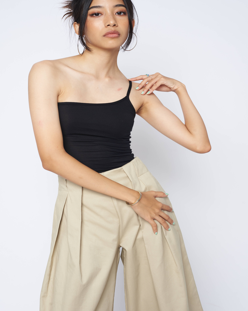 Monotone Pants