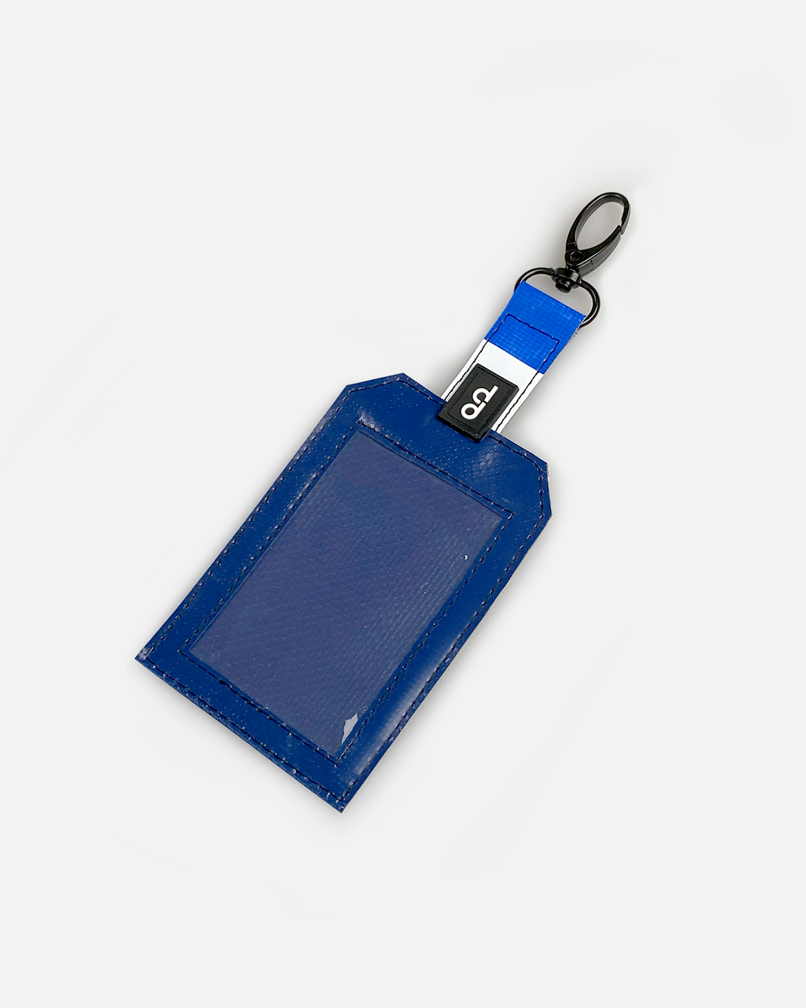 Used Tarp Luggage - Tag Nem Lam 01