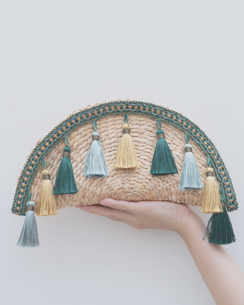  Halfmoon Long Tassel WH Clutch 