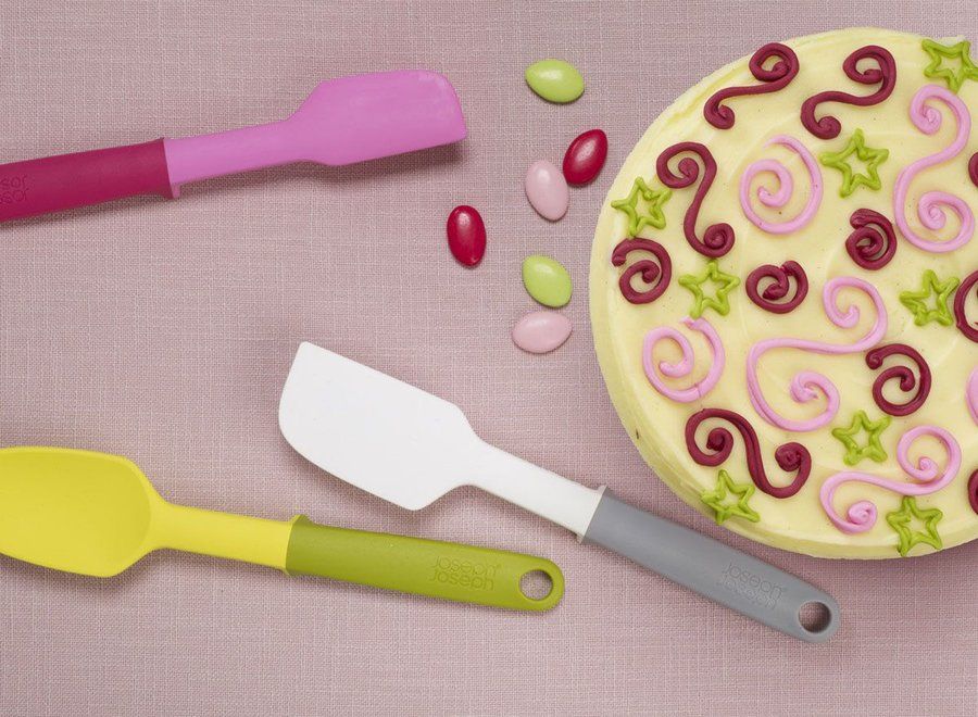 TRỘN BỘT SPATULA THANG JOSEPH JOSEPH