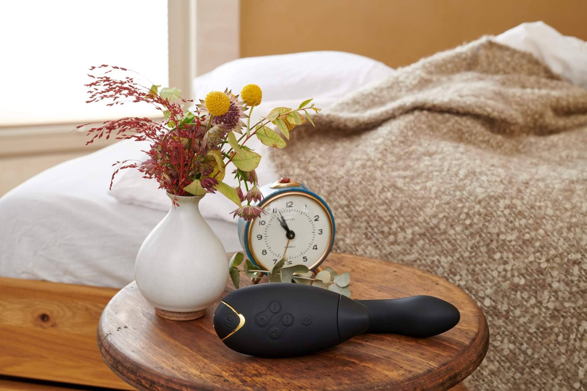 Máy Massage Cho Nữ Womanizer InsideOut