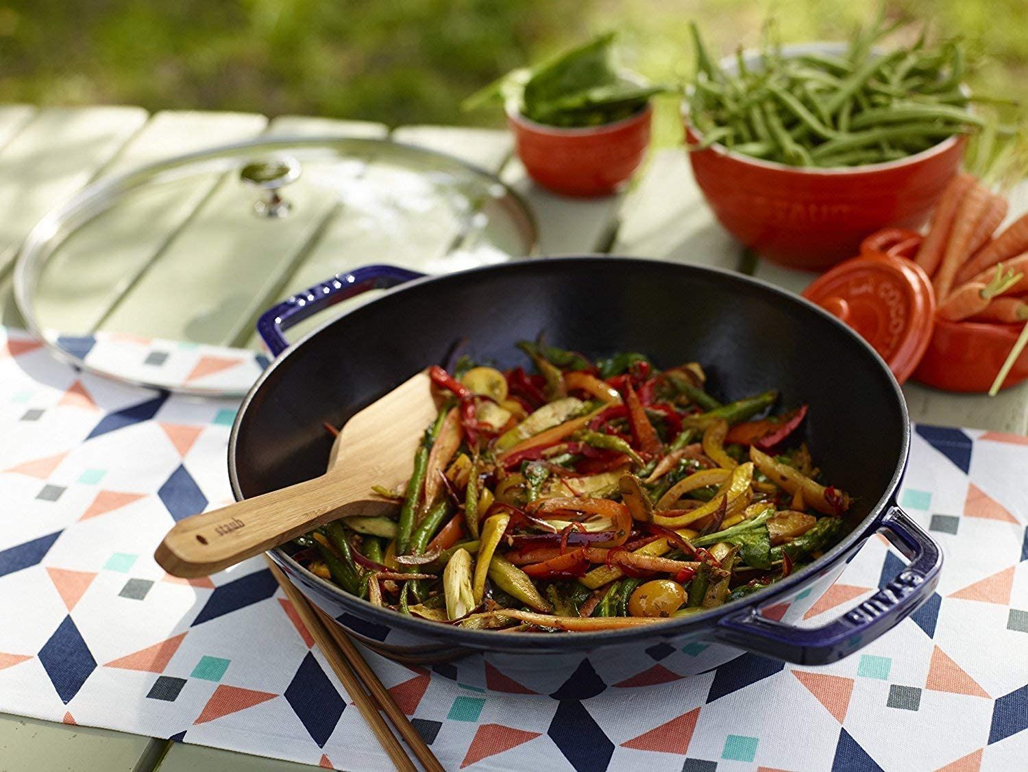 Staub - Chảo Wok Màu Xanh Đen - 29cm