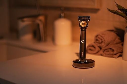 Dao Cạo Râu Gillette Labs - Heated Razor (Máy Cạo Râu Làm Ấm Da Mặt) – LMART