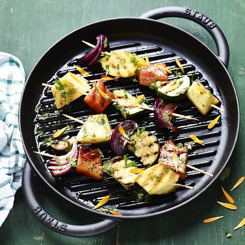 Staub - Chảo Gang Nướng Màu Đen - 26cm