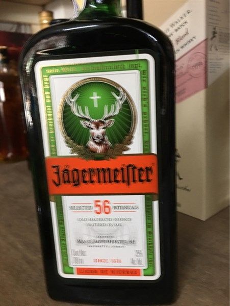 WI.LI- Licorde Hierbas Jagermeister 700ml T9