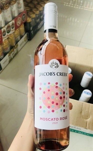 WI.W- Moscato Rosé Jacob's Creek 7.5% 750ml T11