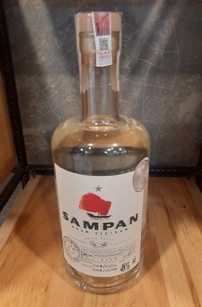 WI.RU- Sampan Rhum Vietnam ( Bottle )