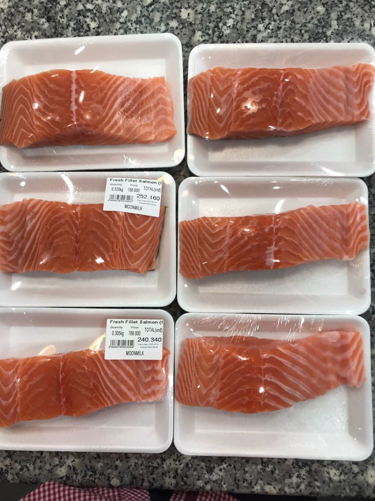 ME.F- Fresh Fillet Salmon (Cá hồi phi lê tươi) - AV&NTT