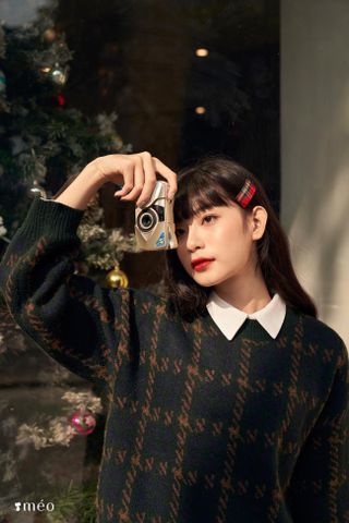 Holly Jolly Days