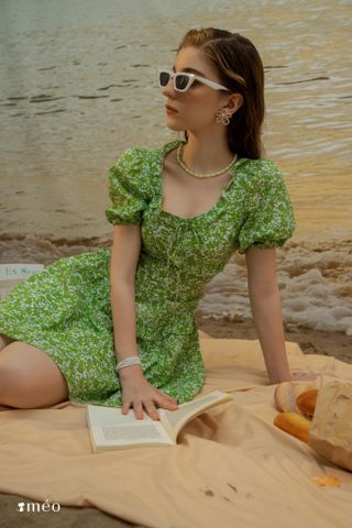 Muse of the beach