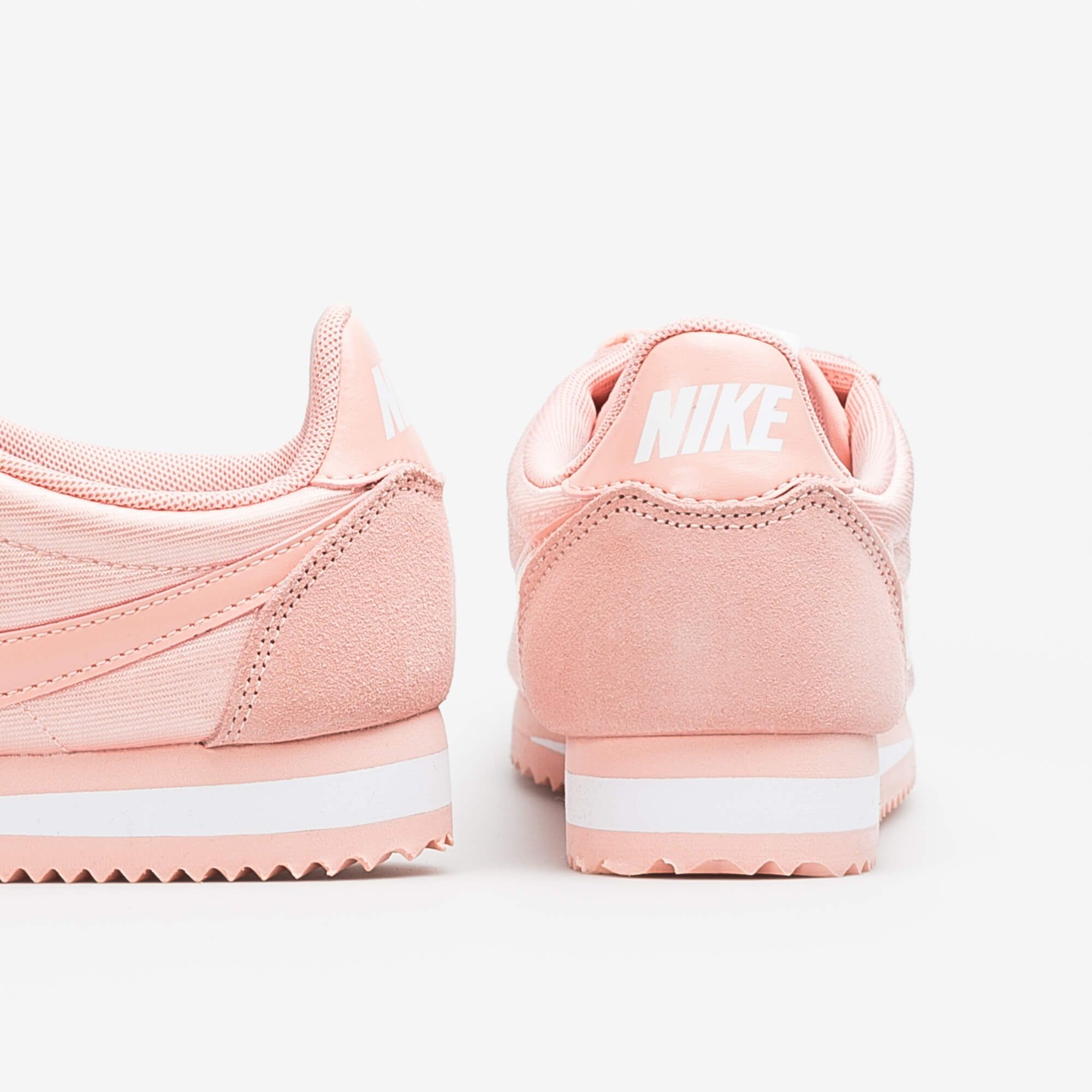 Giày Nữ Nike Nike Wmns Classic Cortez Nylon 749864-606
