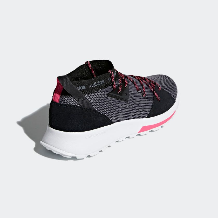 Giày Chạy Nữ Adidas Quesa B96520