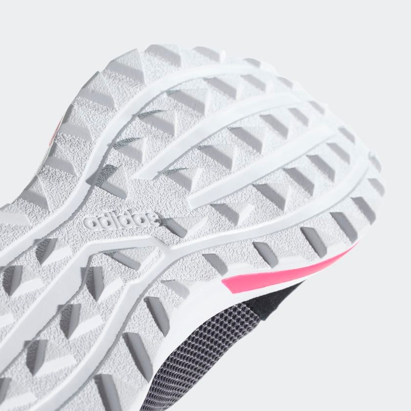 Giày Chạy Nữ Adidas Quesa B96520
