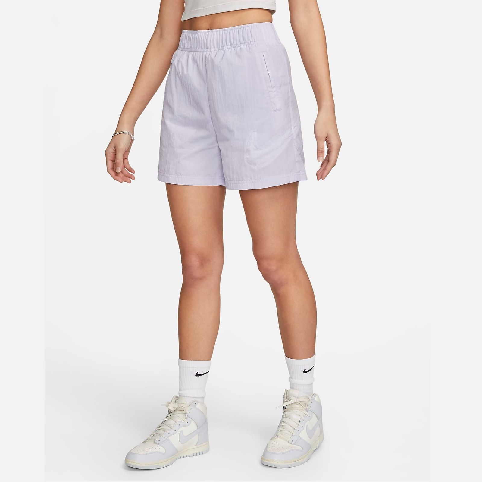  Quần Đùi Thể Thao Nữ NIKE Aswnsw Essntl Wvn Hr Short Hbr DM6740-536 