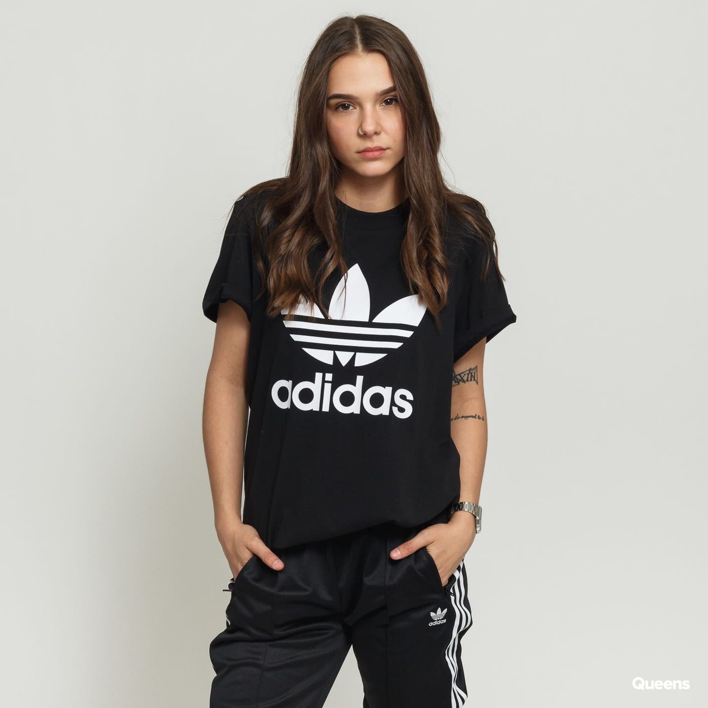 Áo Phông - Áo thun Originals Nữ Adidas Boyfriend Tee DX2323