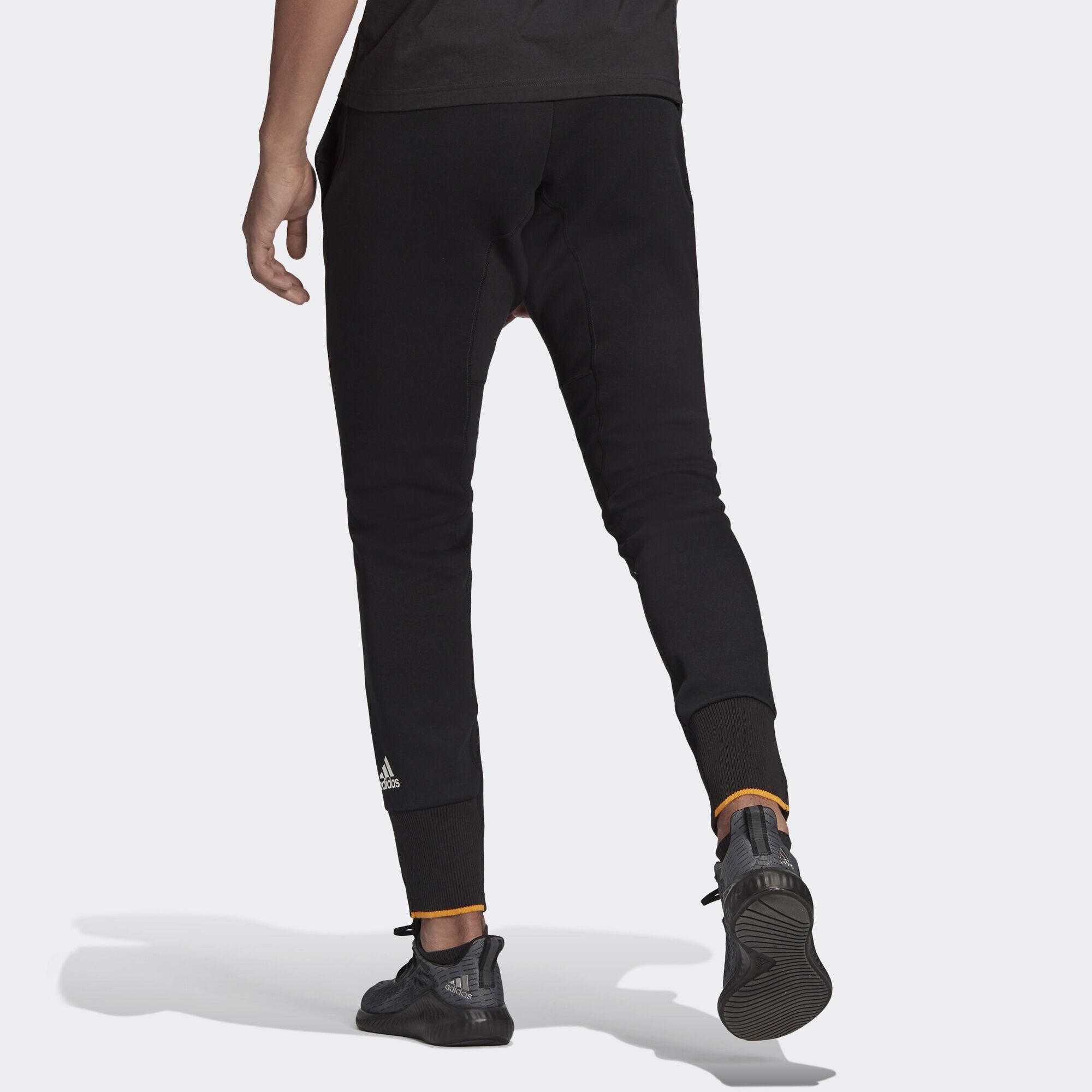 Quần Dài Thể Thao Nam Adidas M Vrct Pant EB5248