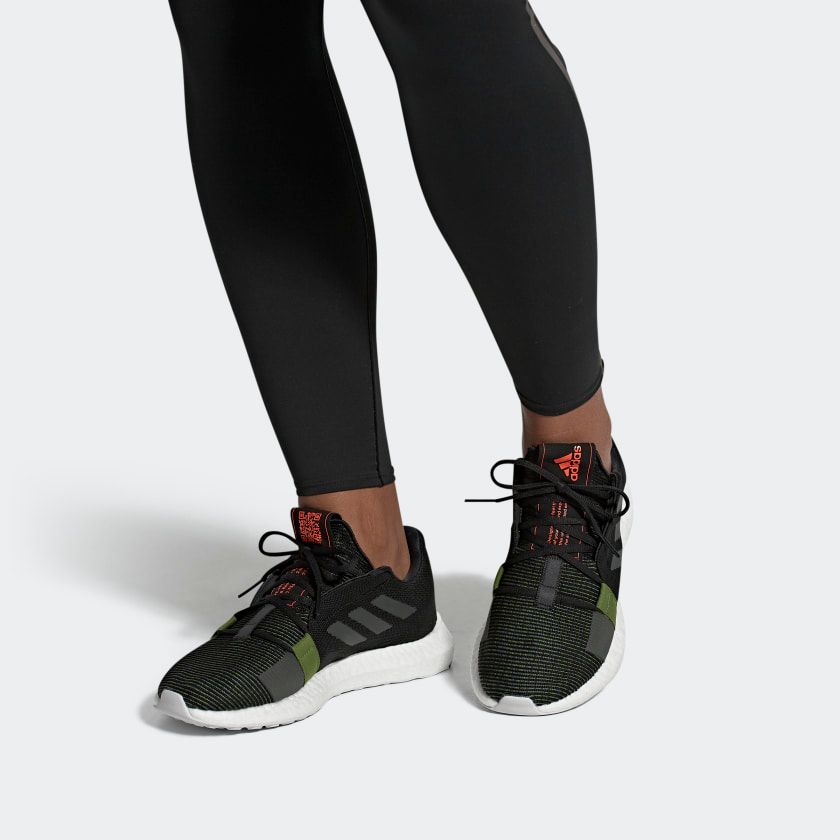 Giày Chạy Nam Adidas Senseboost Go EE9581