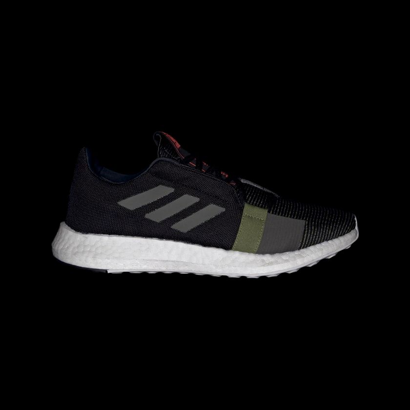 Giày Chạy Nam Adidas Senseboost Go EE9581