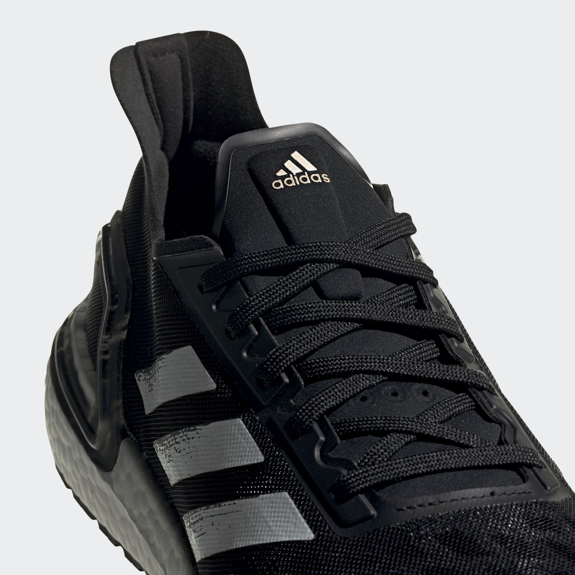 Giày Chạy Nam Adidas Ultraboost Pb EG0428