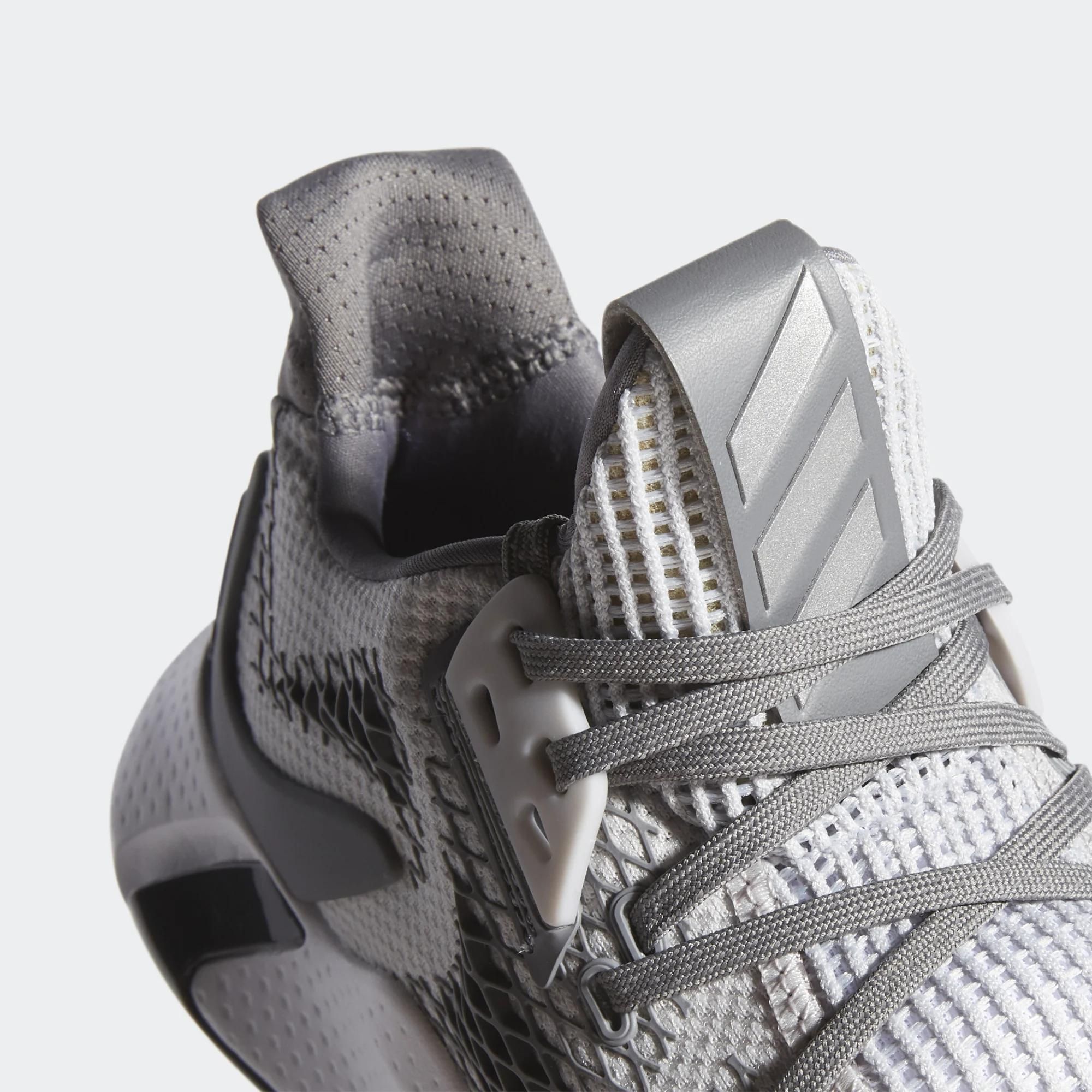 Giày Chạy Nam Adidas Edge Xt EG9705