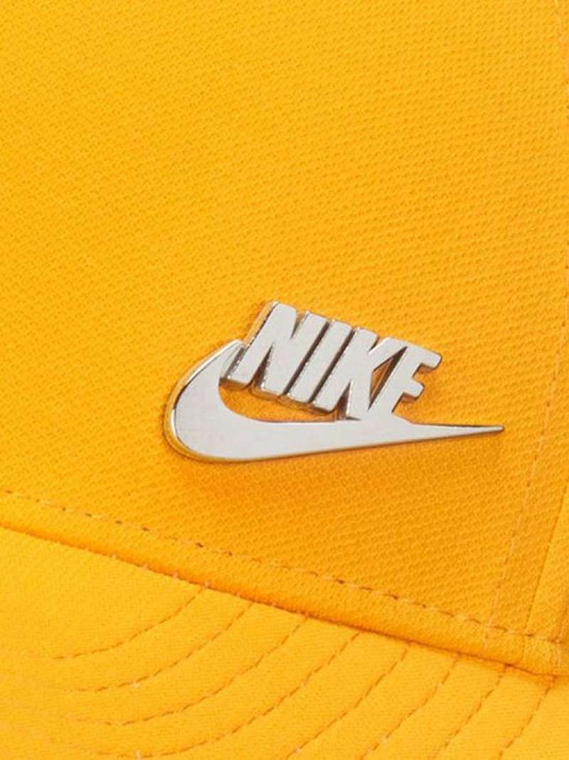 Nón Thể Thao Unisex NIKE Dri-Fit Club Structured Metal Logo FB5371-739