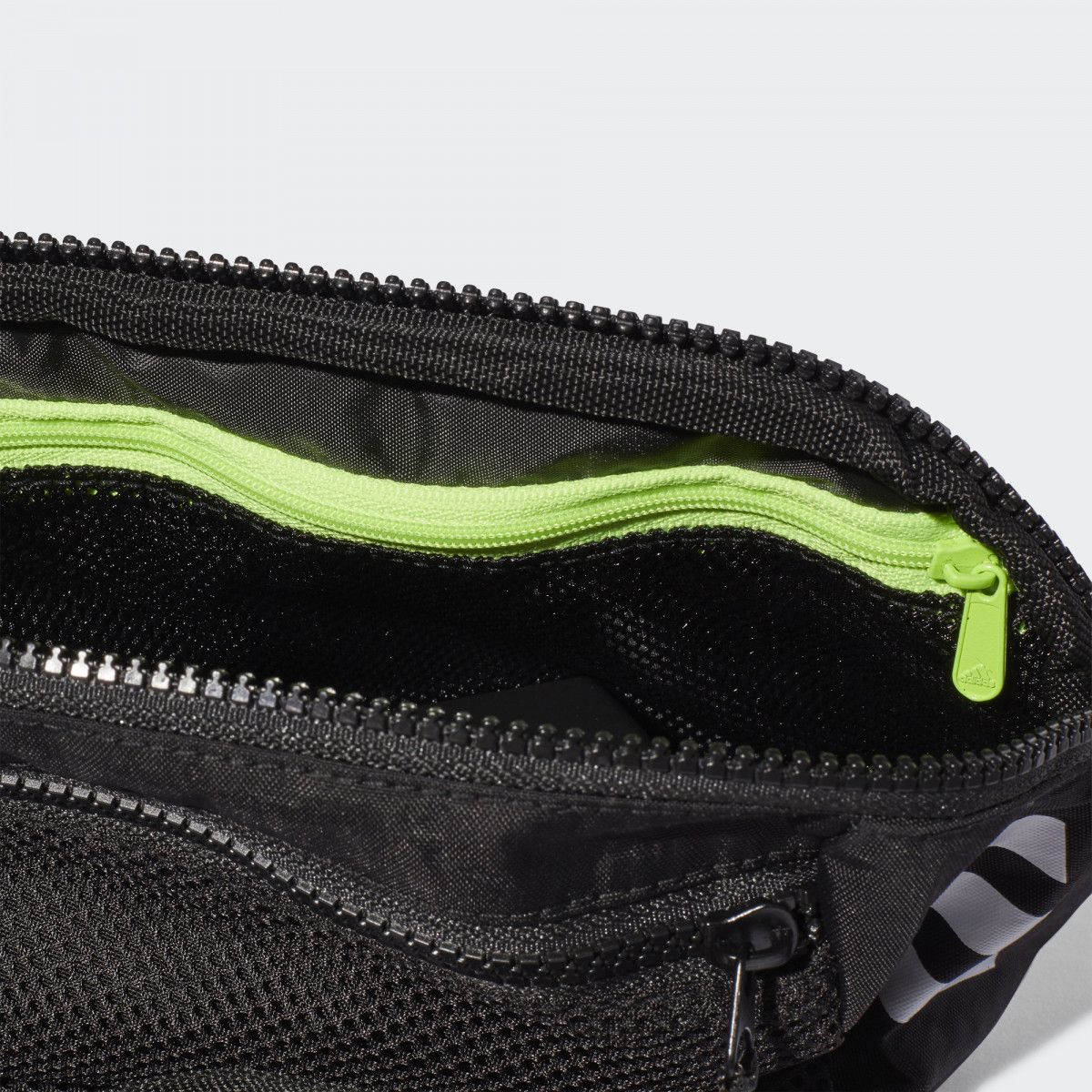 Túi Đeo Chéo Tập Luyện Unisex Adidas Parkhood Wb FJ1125