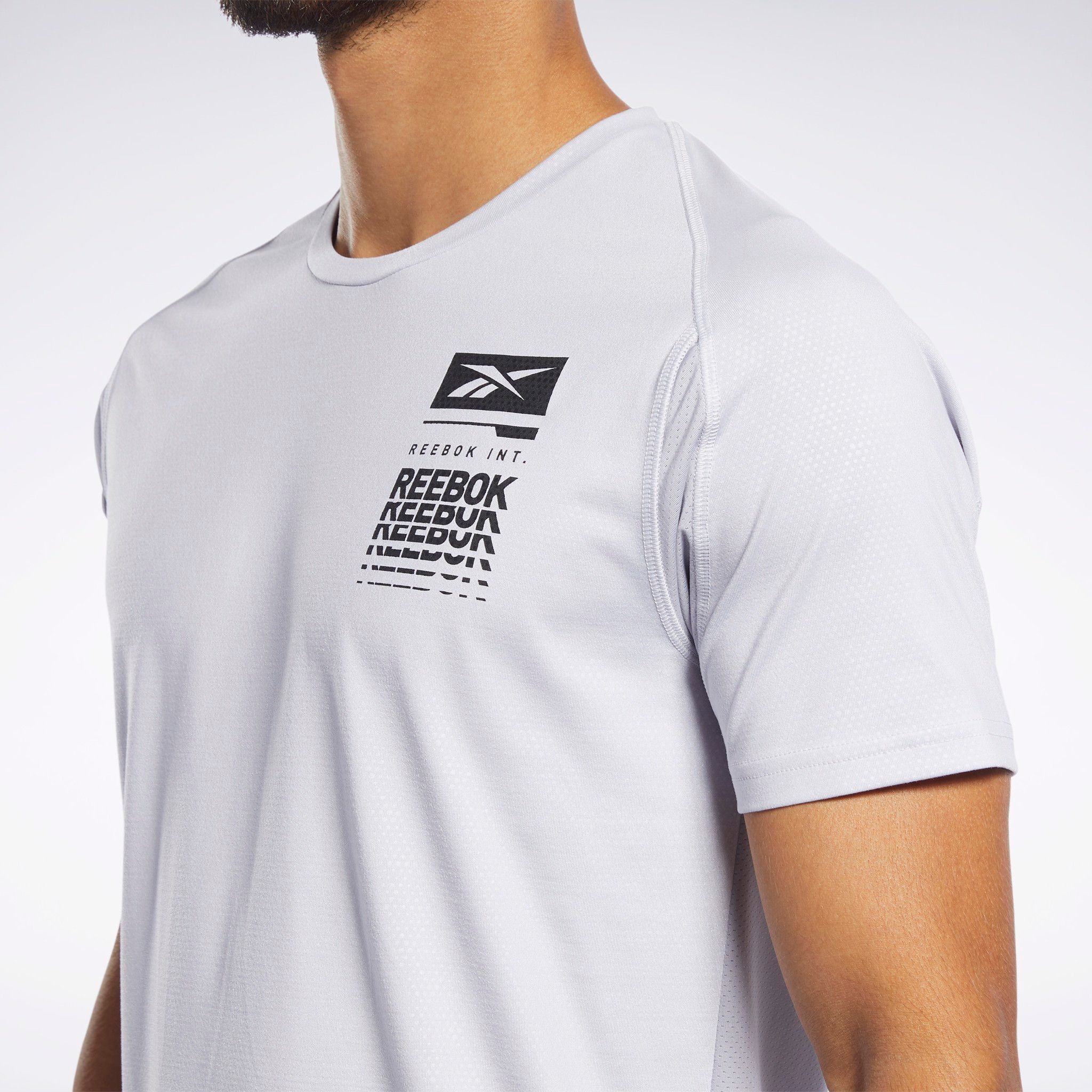 Áo Phông - Áo thun Tập Luyện Nam Reebok Ts Smartvent Graphic Q2 FK6340
