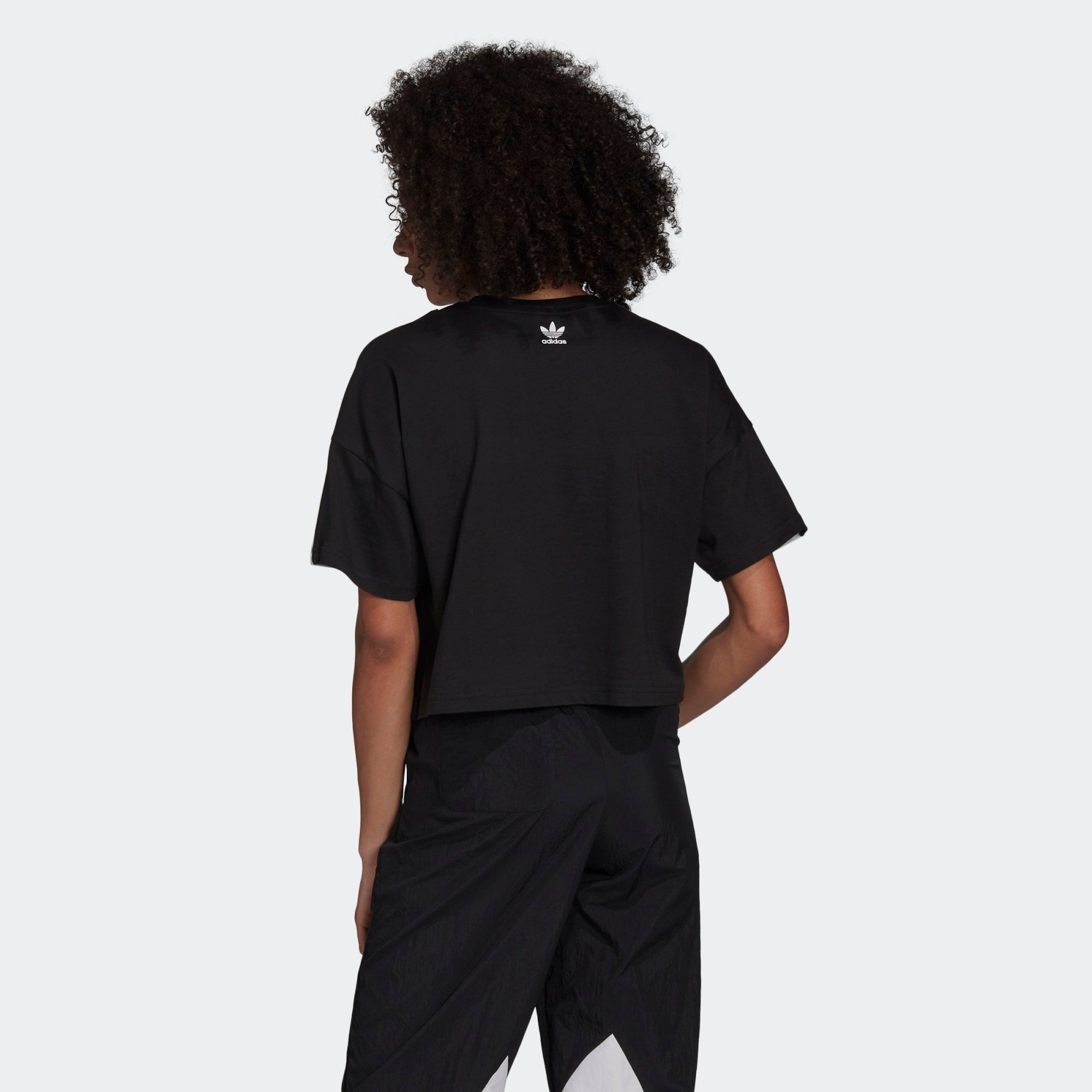 Áo Phông - Áo thun Originals Nữ Adidas Lrg Logo Tee FM2562