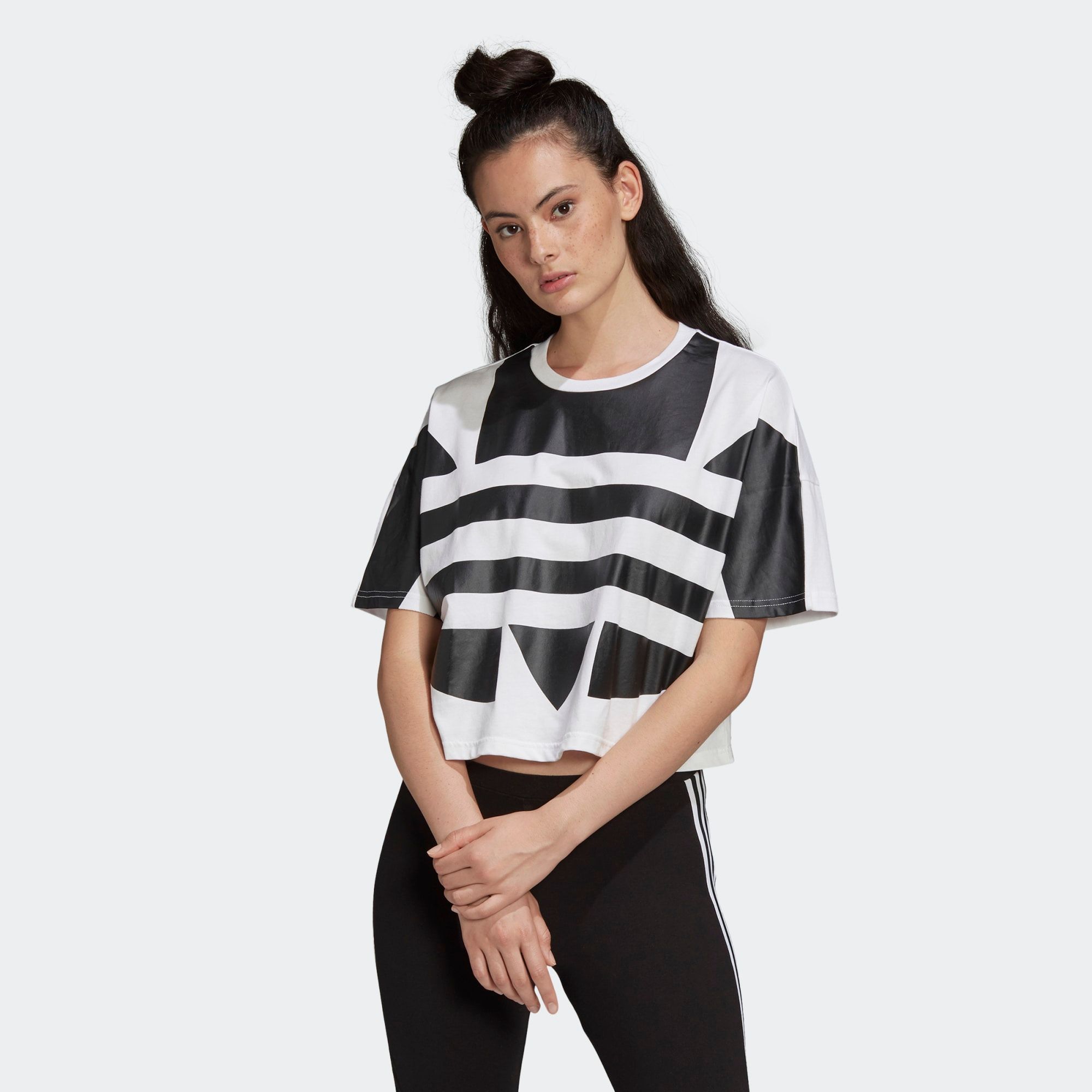 Áo Phông - Áo thun Originals Nữ Adidas Lrg Logo Tee FM2564
