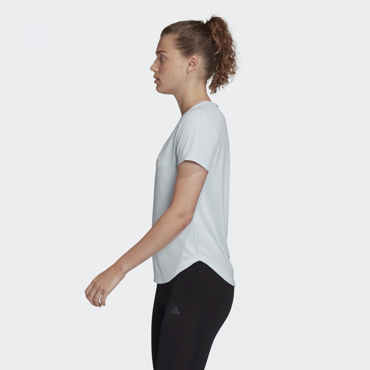 Áo Phông - Áo thun Chạy Nữ Adidas Bos Gfx Tee W FM3706